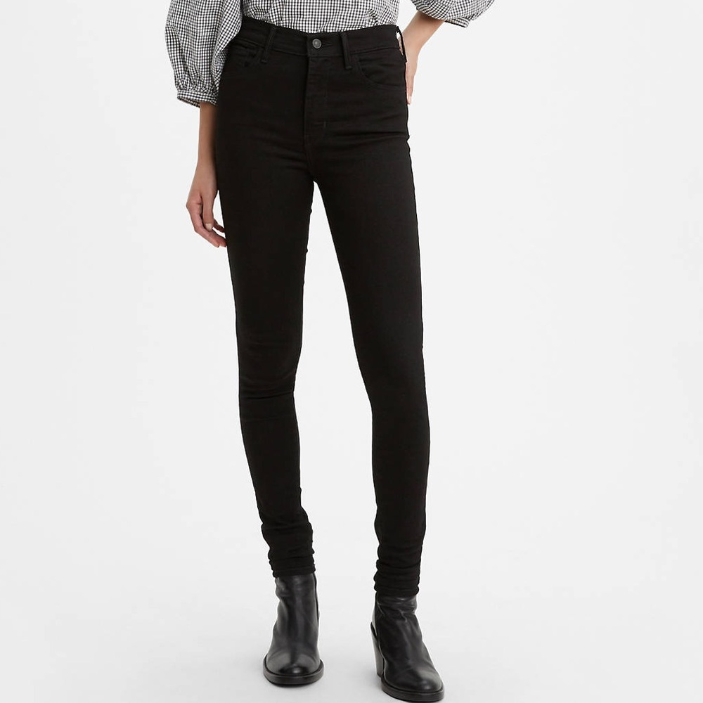 Levi’s 720 High Rise Super Skinny Jeans